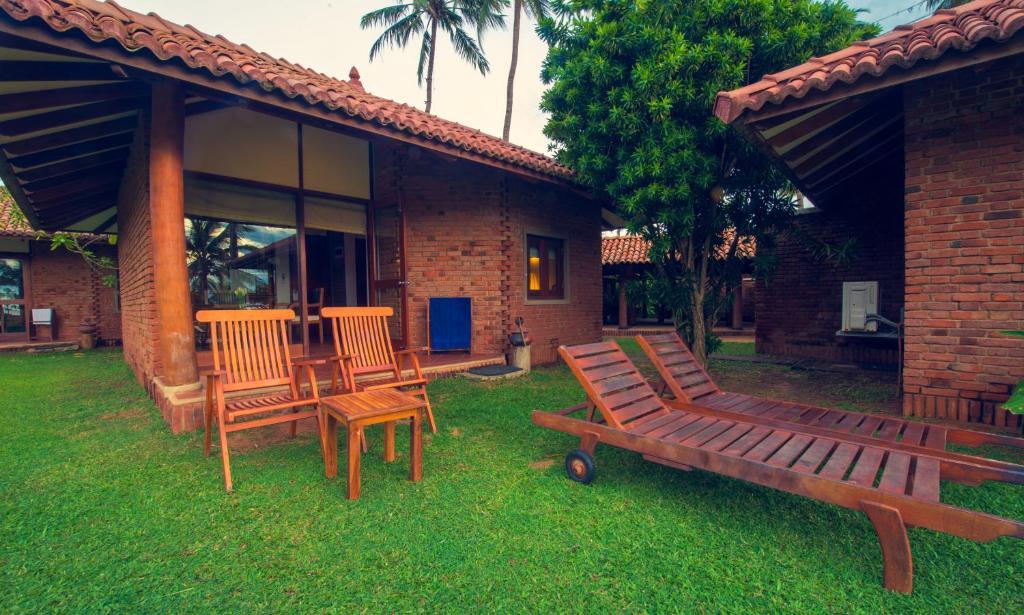 Ranweli Holiday Village Wayikkal Extérieur photo